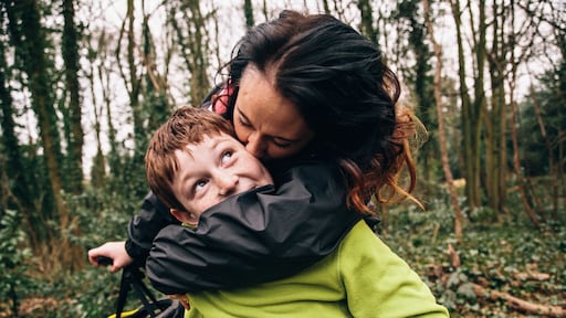 Isabel vindt haar oudste kind leuker dan haar jongste: 'Ben er niet trots op'