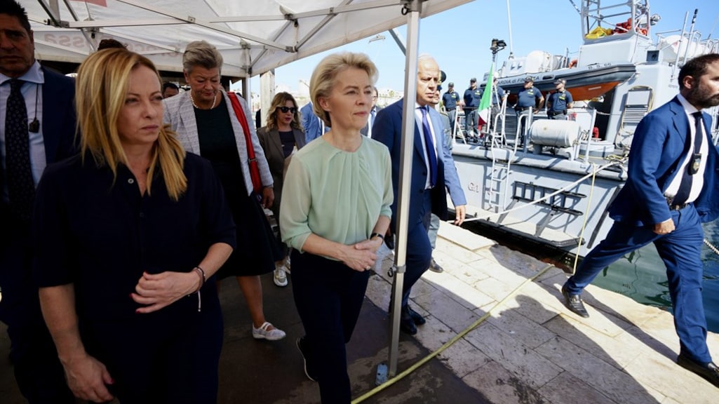Meloni en Von der Leyen op Lampedusa.