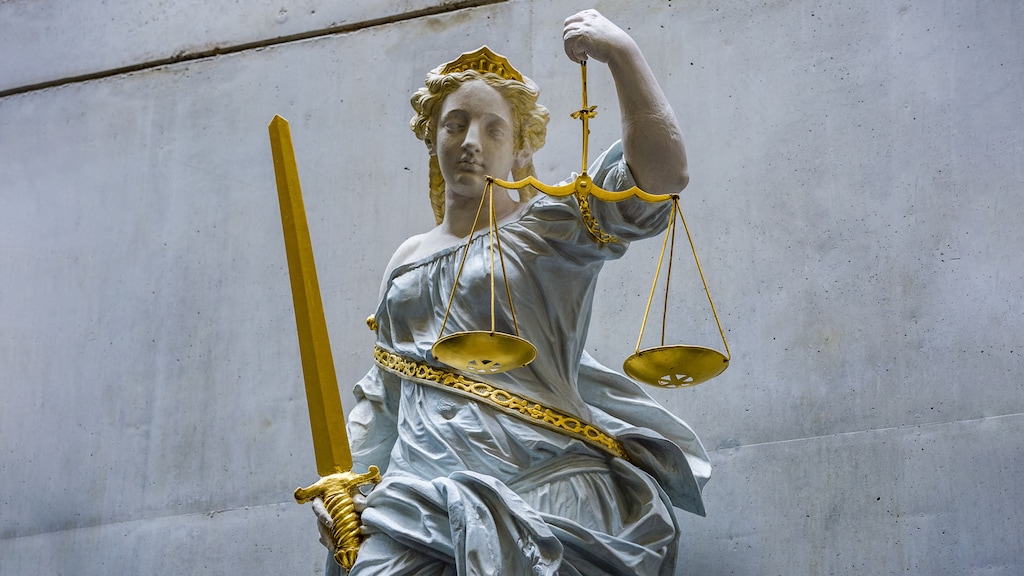 Opgepakte Nederlander in Spanje op vliegtuig naar huis gezet