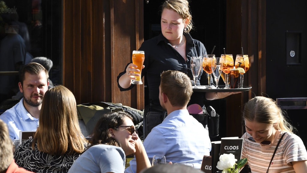 Iedereen meer salaris, maar minimumloners gaan er meest op vooruit
