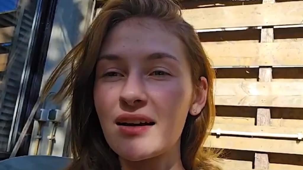 Nina uit Vier Handen Op Eén Buik deelt update: 'Veel pijn'