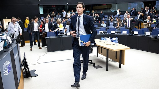 Steun EU-parlement voor Hoekstra nog onzeker na klimaatexamen