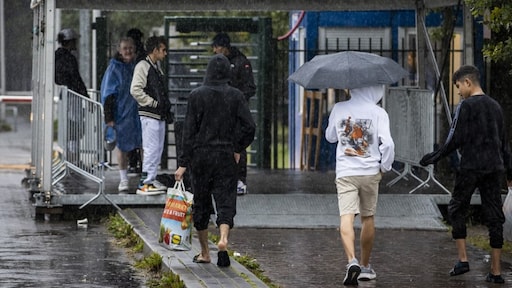 Weer noodoproep Van der Burg: nog eens 8400 opvangplekken nodig