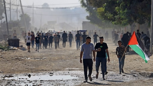 Zo ga je als ouder om met jonge kinderen die gewelddadige oorlogsbeelden zien