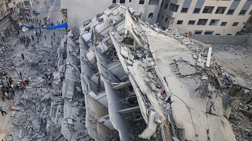 Rakettenregen op Gaza, Netanyahu waarschuwt voor 'lange en moeilijke oorlog'