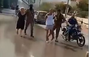 Gedode Israëlische gijzelaars in nederzetting op video te zien