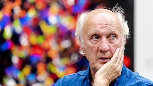 Herman van Veen over optreden: 'Ik stop niet, het stopt mij'