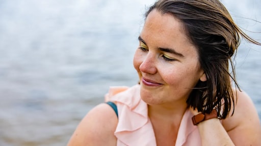 Liza werd 'een zombie' en suïcidaal na de geboorte van baby Jens: 'Ik was op'