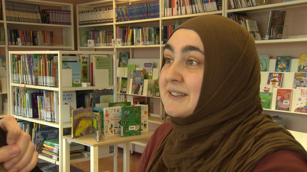 Muzeyyen is leesconsulent.