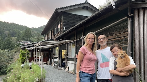 Floortje Dessing onder de indruk van levensstijl Rogier in Japan