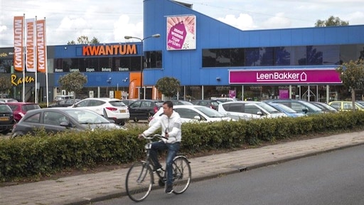 Fors verlies van 25,6 miljoen voor Leen Bakker en Kwantum