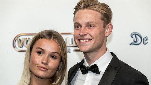 Vader Frenkie de Jong maakt bevalling bekend: 'Puur geluk'