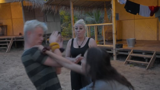 Sharon Ipema weggestuurd uit Good Luck Guys na agressief gedrag