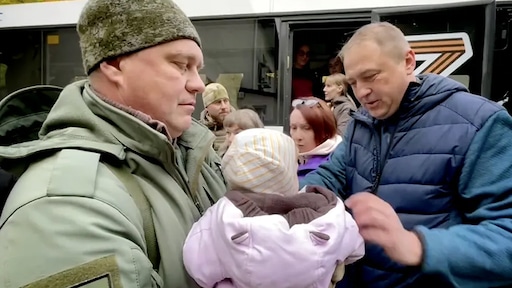 'Ontvoerde baby uit Oekraïne geadopteerd door bondgenoot Poetin'