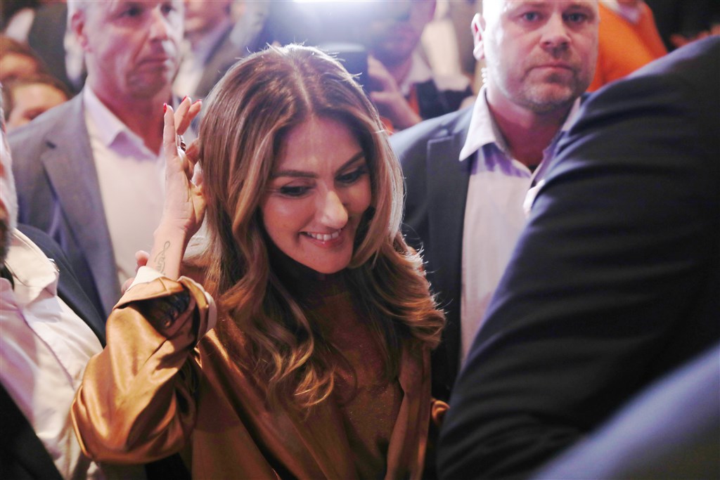 Met wie kan Wilders om tafel? 'VVD en NSC gooien deur nog niet dicht'