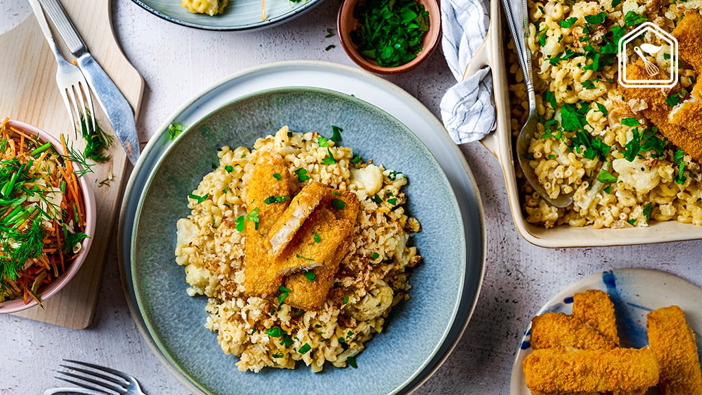 Bloemkool mac and cheese met vissticks en frisse koolsla