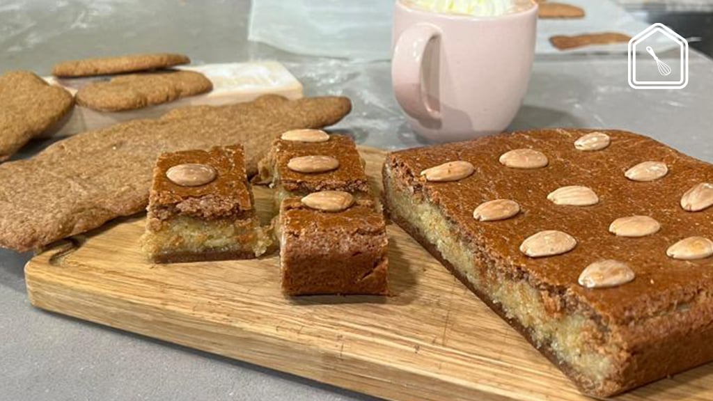 Gevulde speculaas met amandelspijs en speculaaskoeken