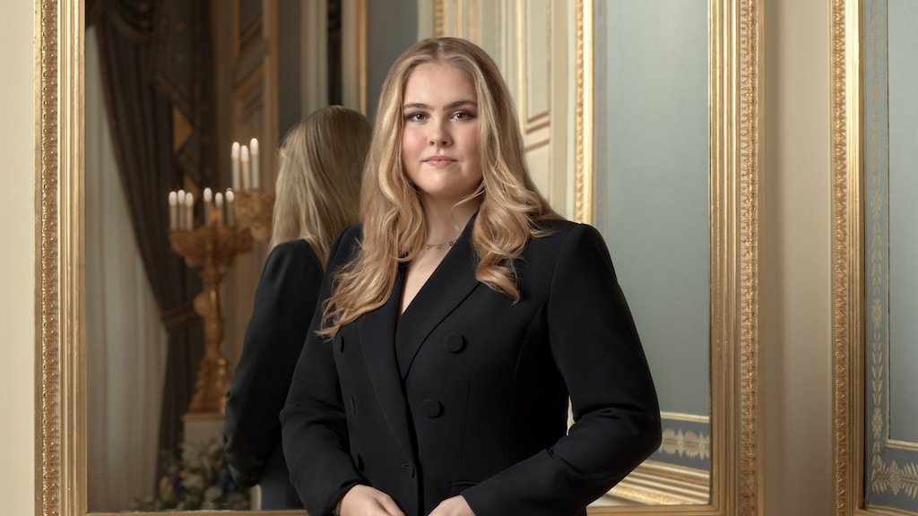 Prinses Amalia schenkt Madrid kleurrijk cadeau na moeilijk jaar