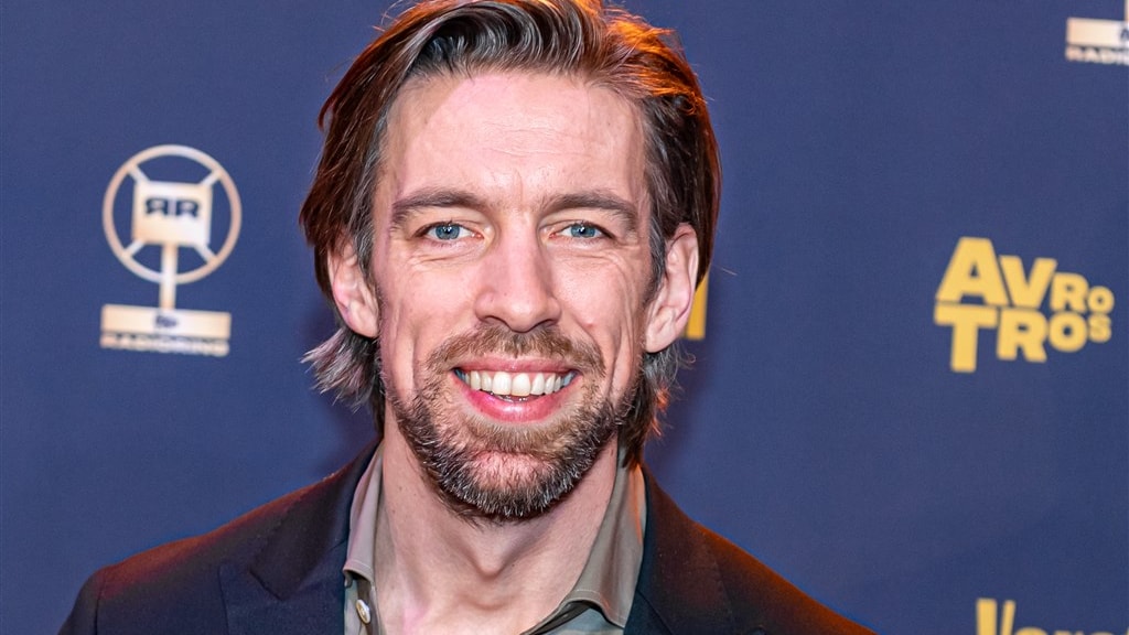 Mattie Valk neemt Qmusic-luisteraars in de maling met date