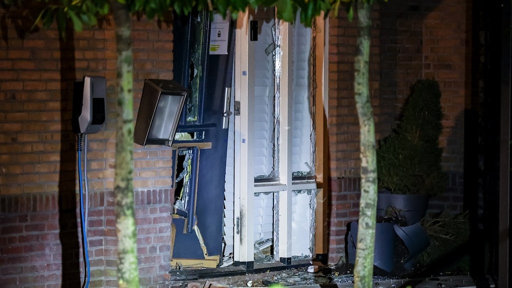 Zes explosies bij loodgieter Vlaardingen, buurtbewoners bang