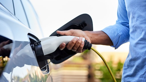 'Bidirectioneel laden' in opkomst: elektrische auto wordt thuisbatterij