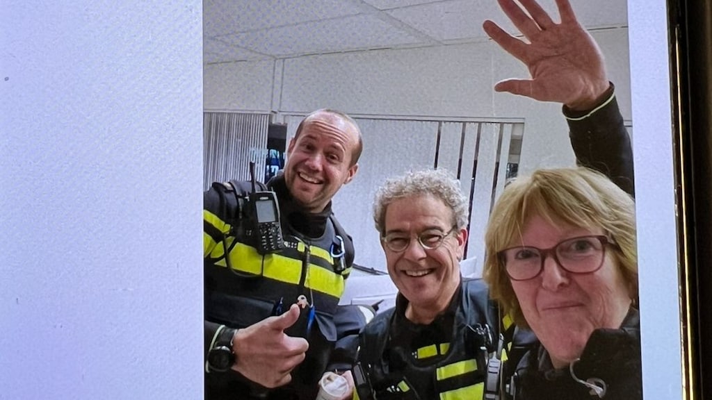 WhatsApp-fraudeur krijgt koekje van eigen deeg: politie stuurt selfie terug
