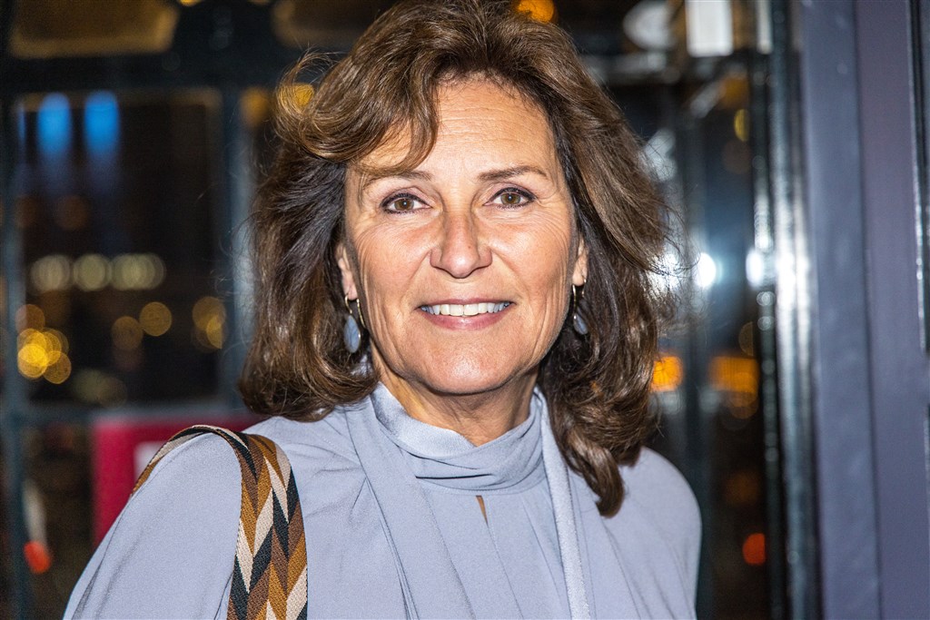 Astrid Joosten verklapte per ongeluk antwoord in 2 voor 12