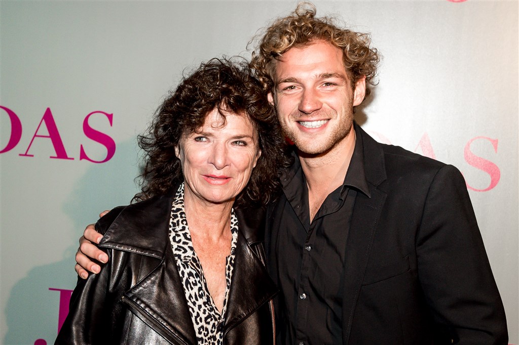 Linda met haar zoon Jamie in 2018.