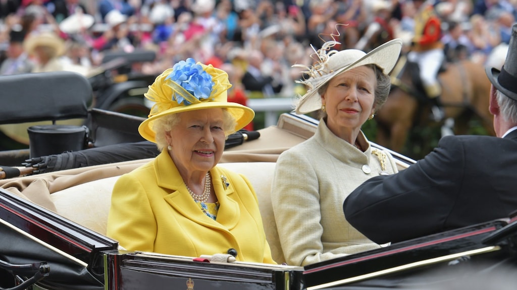 Koninklijke familie overtuigde koningin Elizabeth ervan laatste dagen op Balmoral door te brengen