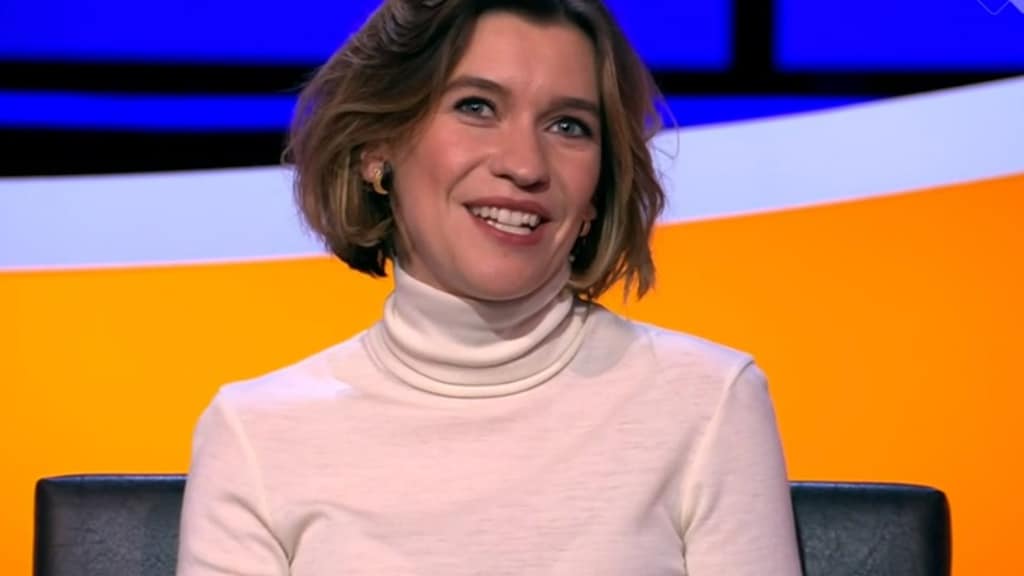 Kijkers gieren om Julia Schellekens uit De Slimste Mens: 'Sneeuwwitje en de zeven geitjes?'