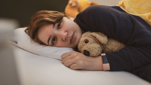 Laatste oud en nieuw voor Lauren (28): 'Nog één oliebol met mijn ouders, dan is het goed'