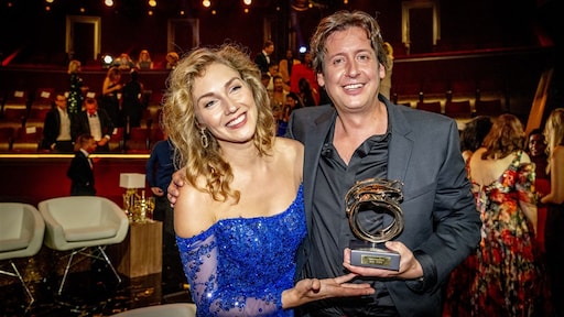 Steven Kazàn gestrand in Egypte, moet show verplaatsen