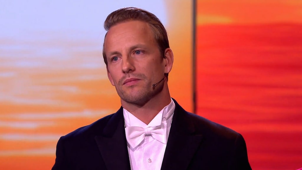 Jury Stars On Stage sprakeloos na heftig nieuws over gezondheid Michel Mulder