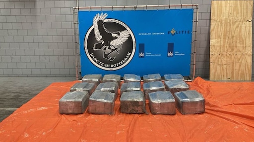 Douane vindt 600 kilo coke bij extra controle na aanhouding uithalers in Rotterdam