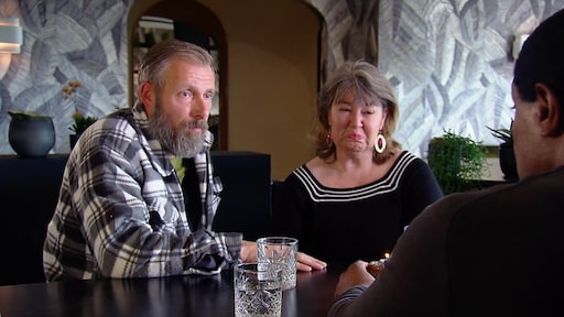 Bianca is bang dat klushuis dood wordt van man Petrov in Help, Mijn Man Is Klusser!