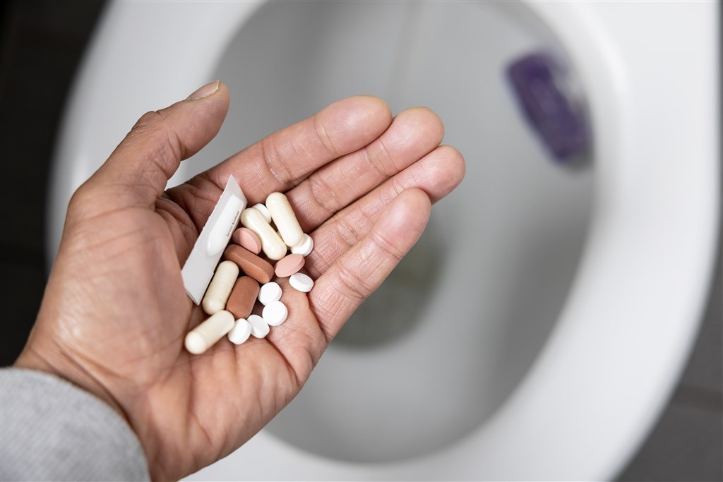 Te veel resten van pijnstillers als diclofenac en ibuprofen in oppervlaktewater