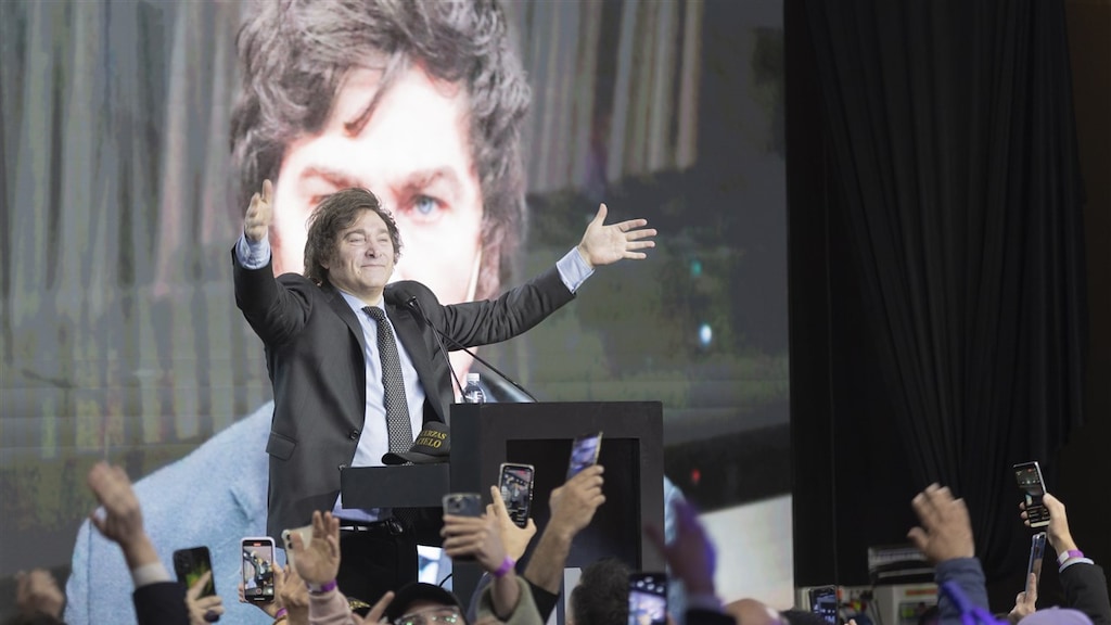 Milei na het winnen van de Argentijnse verkiezingen op 20 november 2023