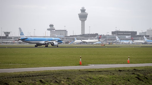 Krimp Schiphol in november 'onwaarschijnlijk', mogelijk weer uitgesteld