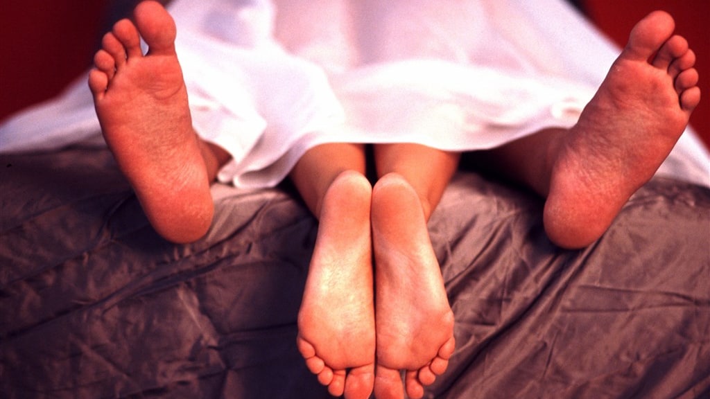 Bonus voor ontslagen directeur die seks had met vrouw van ondergeschikte