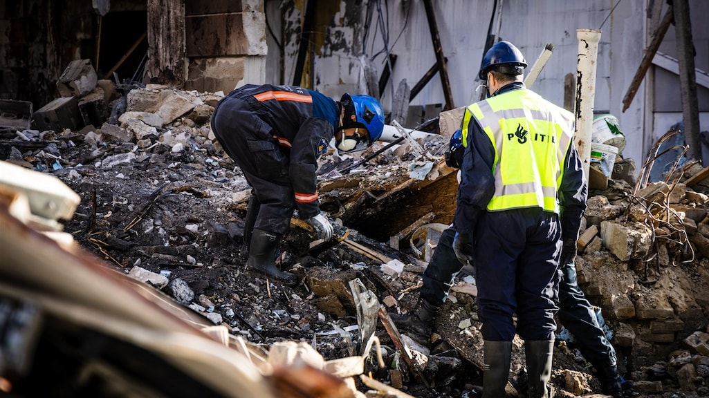 Waarom zocht politie niet meteen naar lichamen Rotterdam? Een tijdlijn