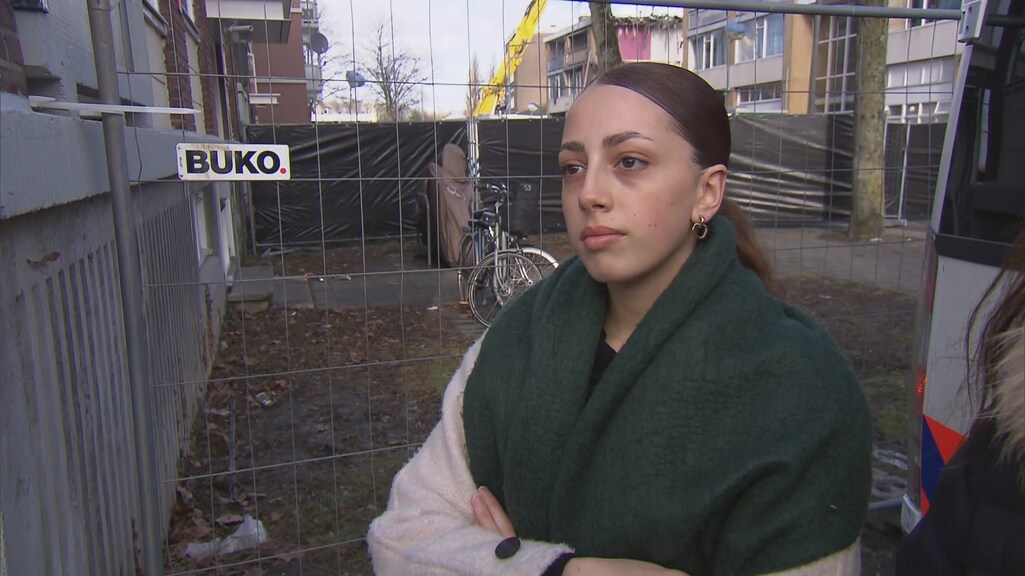 Neef van Selma ligt nog onder puin Rotterdam: 'Laat ons naar binnen gaan'