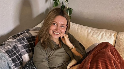 Eva, malata terminale di Over My Corpse, scriverà il suo libro |  Via RTL Eva, malata terminale di Over My Corpse, scriverà il suo libro |  Via RTL