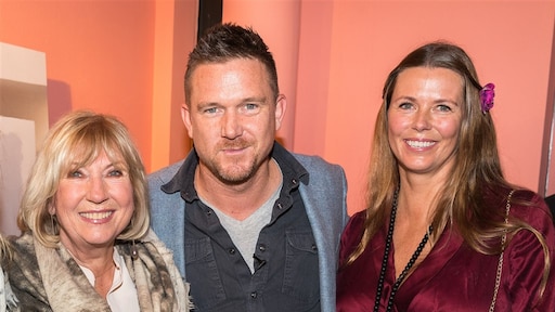 Johnny de Mol staat stil bij verjaardag overleden zus Daniëlle