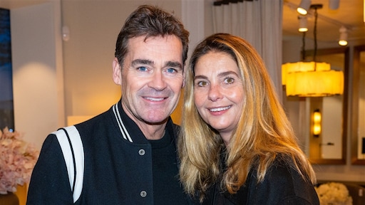 Jeroen van der Boom en vrouw pronken met afgetraind lichaam: 'Verliefder en sterker dan ooit'