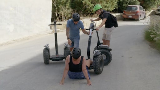 Jerney van Married at First Sight maakt lelijke val tijdens huwelijksreis op Malta