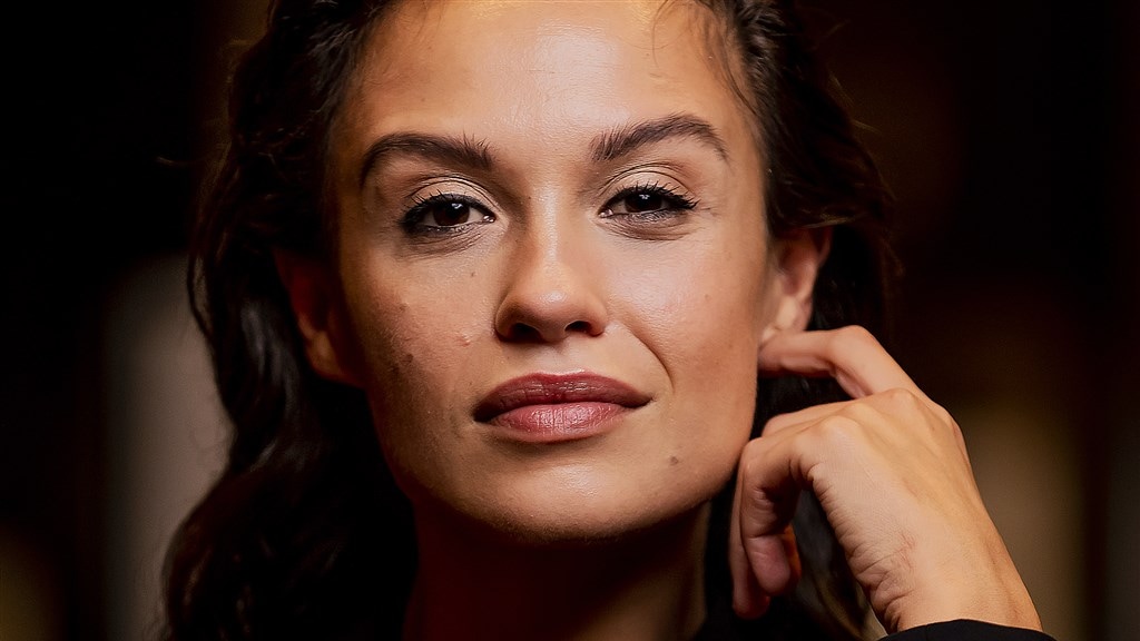 Holly Mae Brood: 'Ouder worden vind ik best een ding'