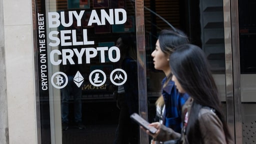 Amerikaanse overheid geeft gas op regels voor crypto, bitcoin passeert 120.000 dollar