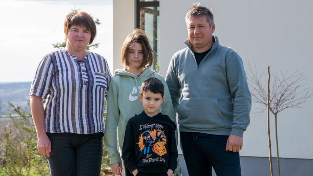 Lange arm van Poetin: Elena dreigt Servië te moeten verlaten na kritiek op Rusland