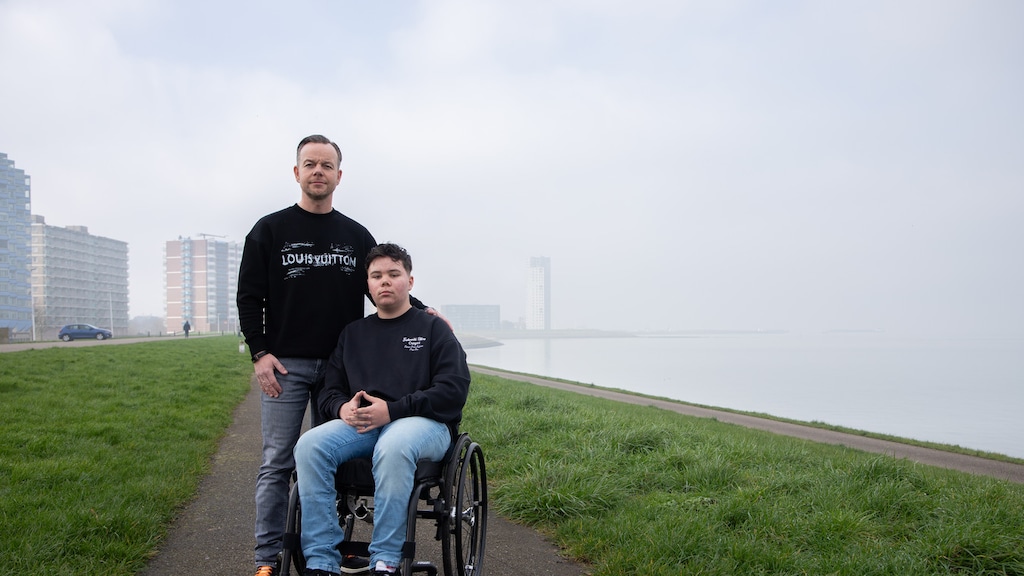 Devano samen met vader Angelo.