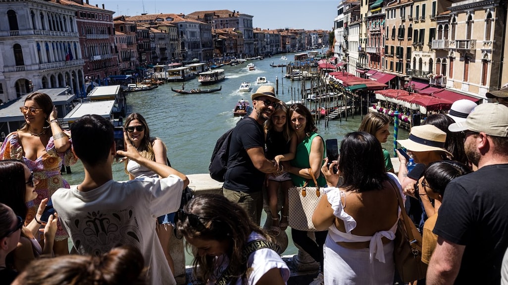 Zo roepen steden massatoerisme een halt toe: 'Kijk vooral naar dagtoerist'